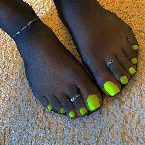 ebony love her feet|ebony